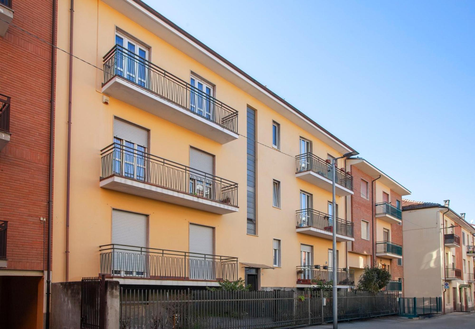 Alba Langhe Apartment Bagian luar foto