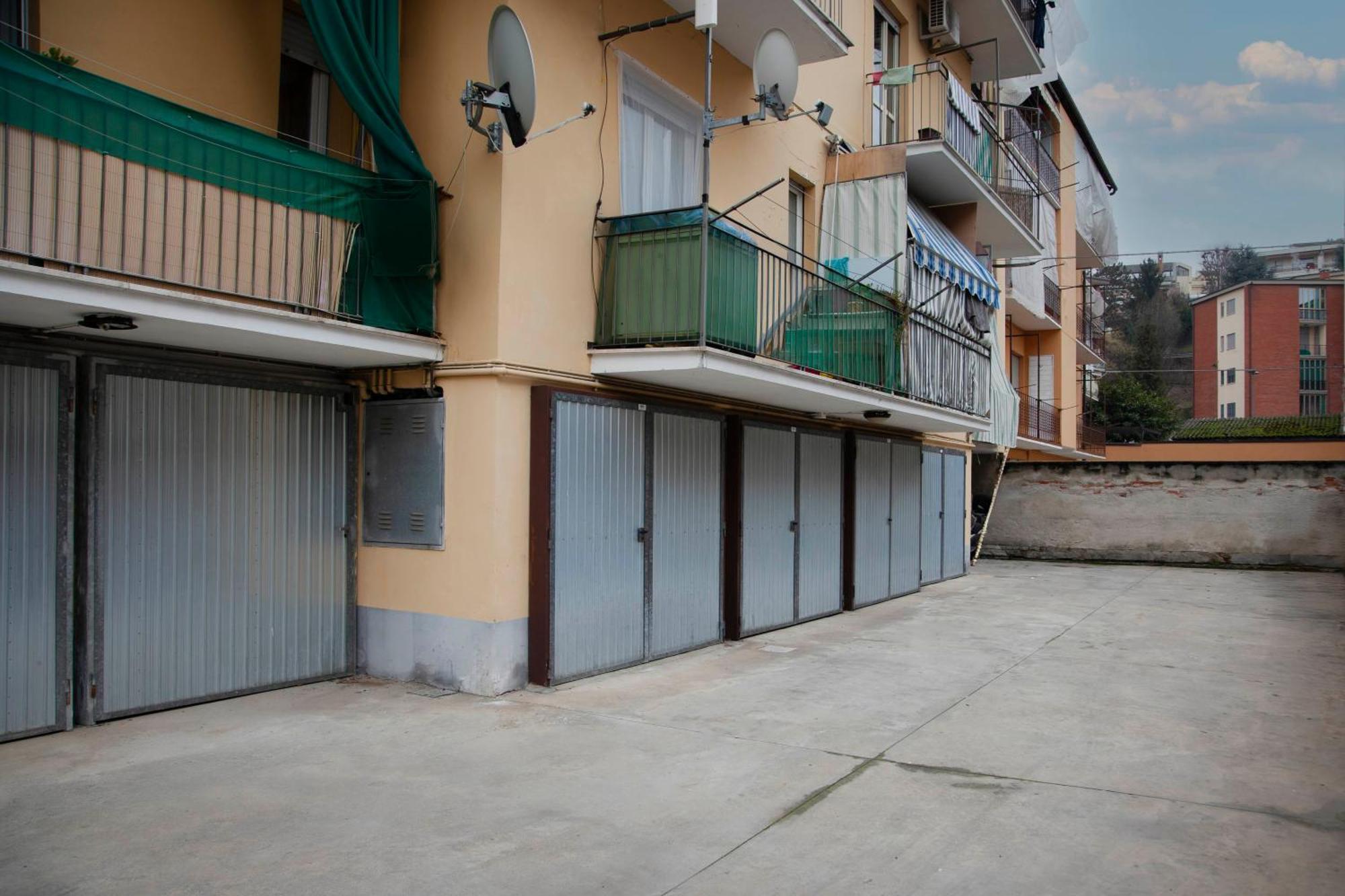 Alba Langhe Apartment Bagian luar foto